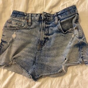 Gap Kids Size 16 Denim Shorts